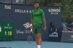 夺冠引发热议！，德约科维奇在IG比赛中夺冠比赛高潮迭起(德约科维奇年终总决赛冠军)