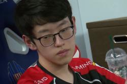 九游会下载关于Scout回归赛场，赛事规则更新首场状态亮眼，掘金观众沸腾！的信息